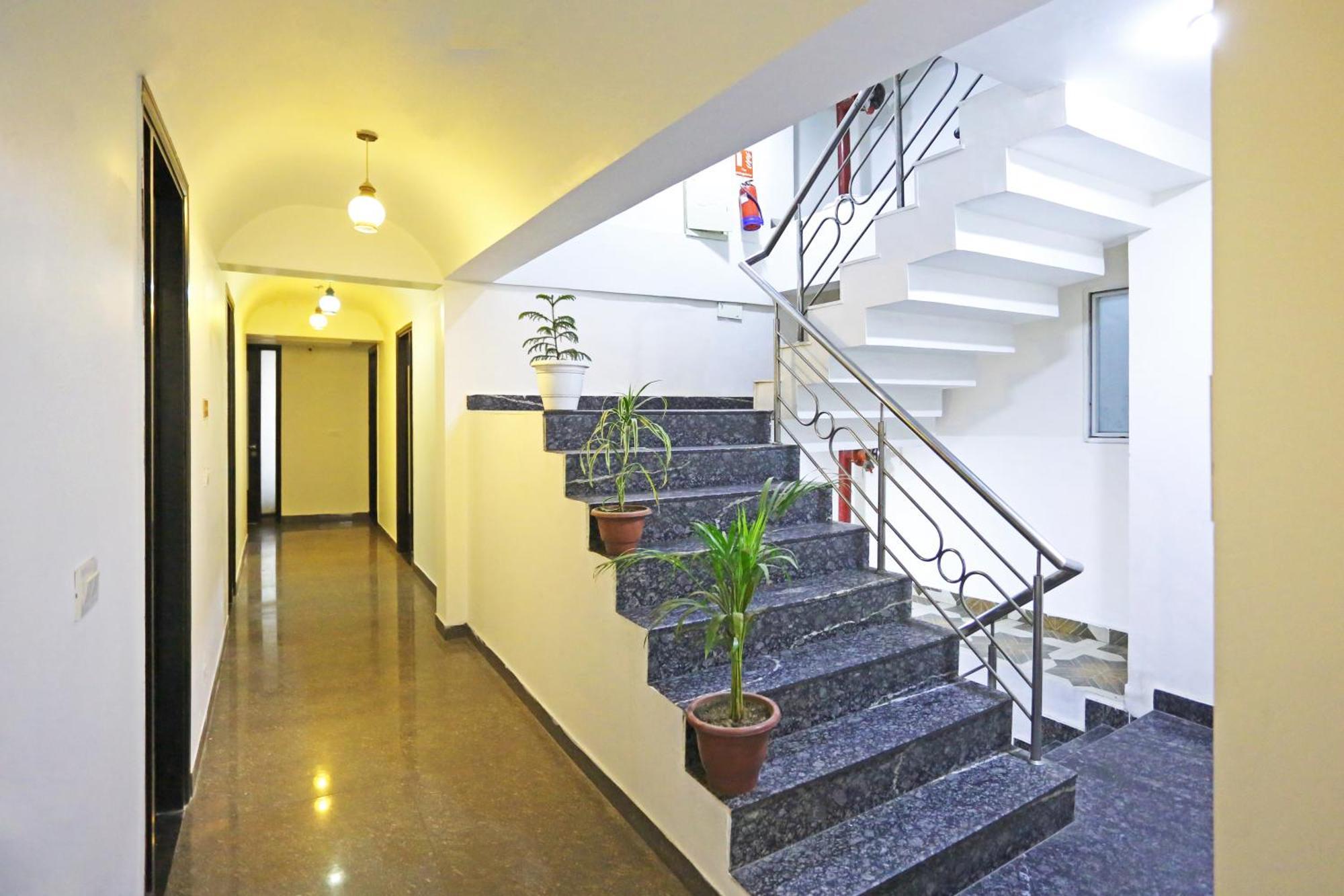 Hotel Star Inn-Near Delhi Airport New Delhi Extérieur photo