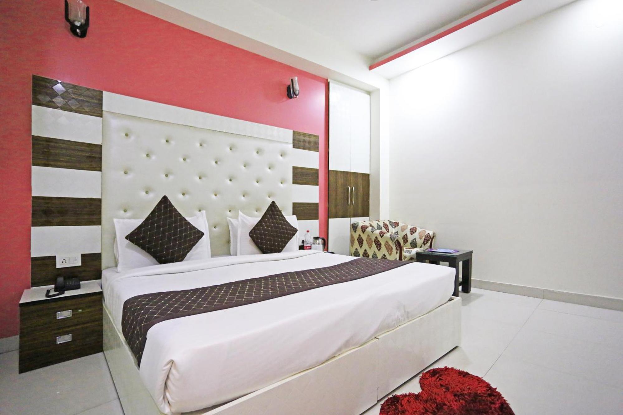 Hotel Star Inn-Near Delhi Airport New Delhi Extérieur photo