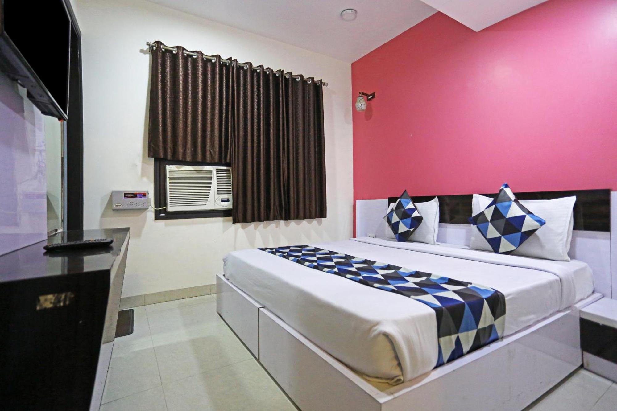 Hotel Star Inn-Near Delhi Airport New Delhi Extérieur photo