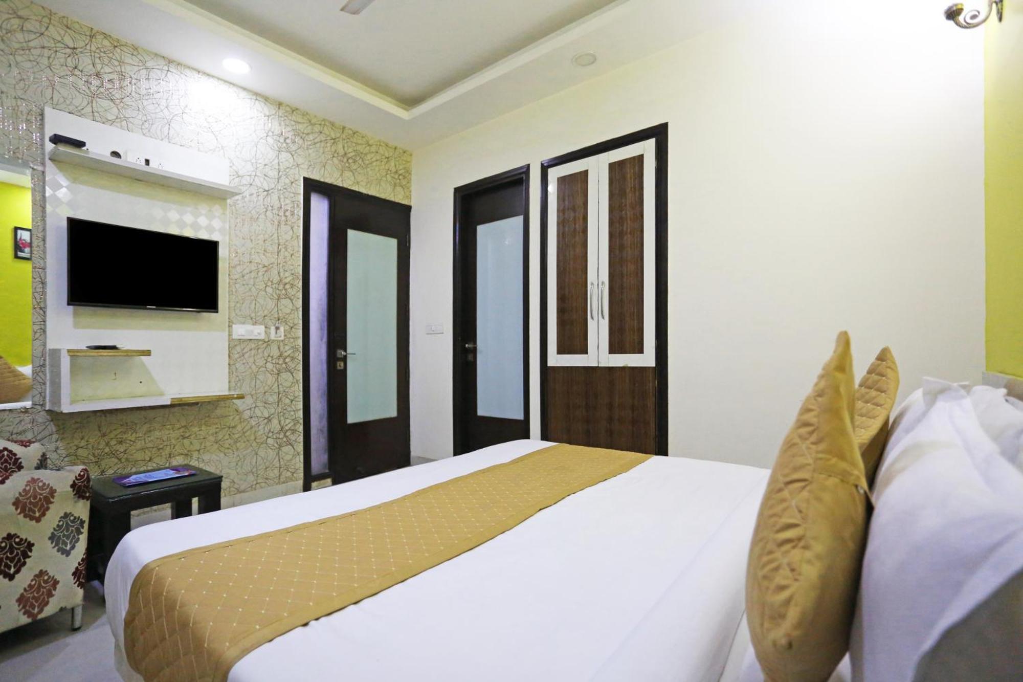 Hotel Star Inn-Near Delhi Airport New Delhi Extérieur photo
